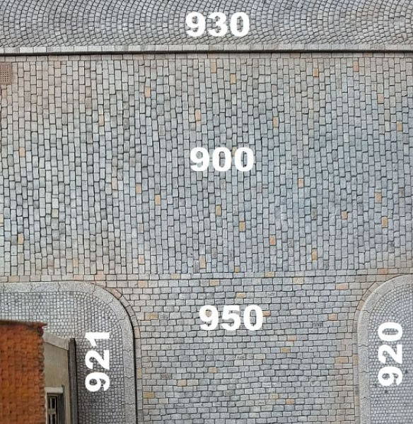 Cobblestone street – straight paving pattern