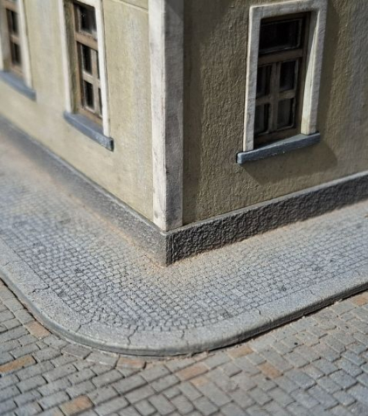 Gehweg – quadratisches Pflaster