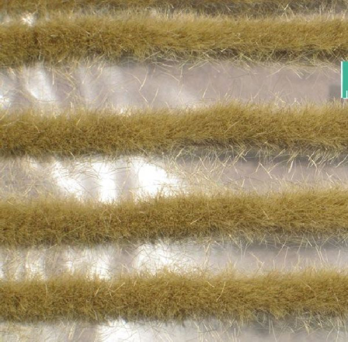 Long grass strips (1:87) late fall