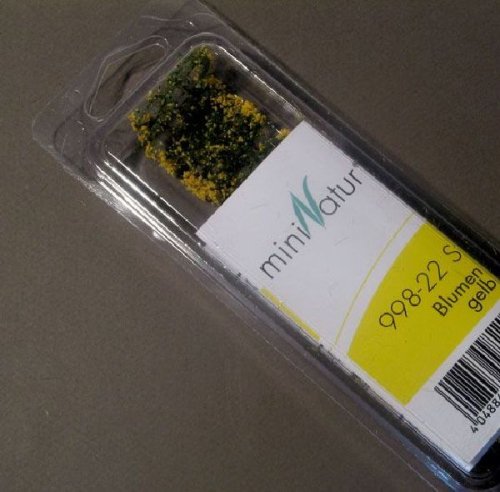 Flowers (1:87) yellow